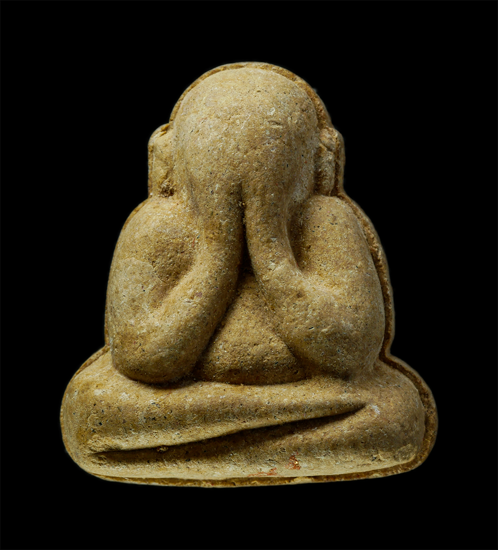 23Feb25 (3)p.jpg - พระปิดตามหาลาภ หลวงพ่อส่วน ปริมุตฺโต(พระครูวิมุติธรรมาภิรม) วัดหนองคล้า อ.ศรีราชา จ.ชลบุรี ในงานยกช่อฟ้าอุโบสถ เนื้อผงพุทธคุณ ผงว่าน ฝังตะกรุดเงิน หลว [..] | https://kamulet.in.th